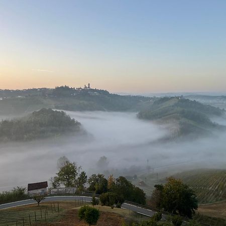 Agriturismo I Suri アスティ エクステリア 写真