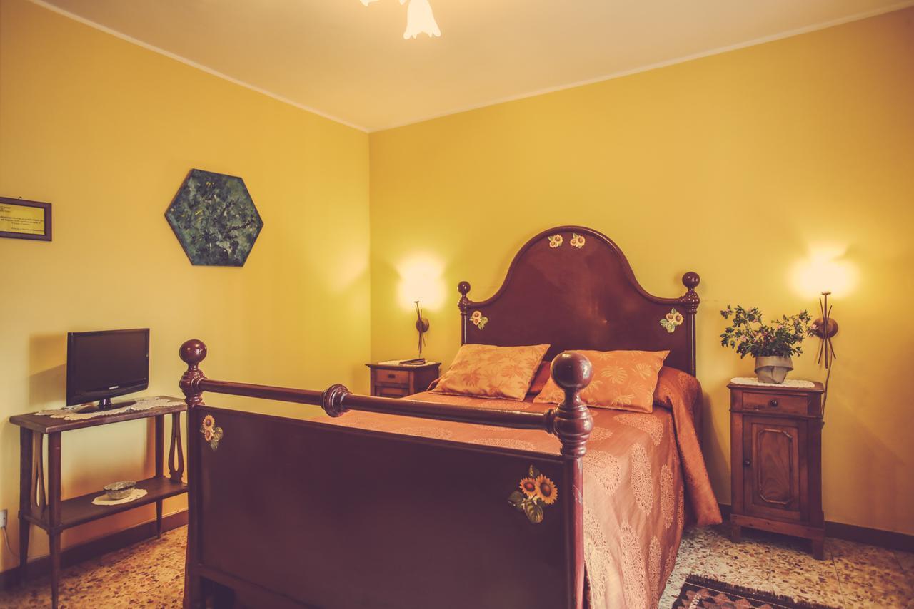 Agriturismo I Suri アスティ エクステリア 写真