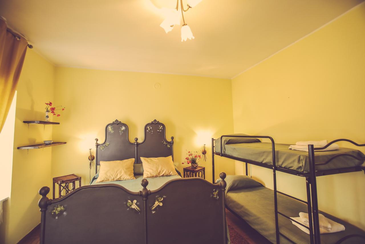 Agriturismo I Suri アスティ エクステリア 写真